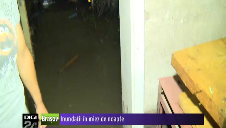 Inundatii in miez de noapte. Ploaia a produs mari probleme in Sibiu Imagine