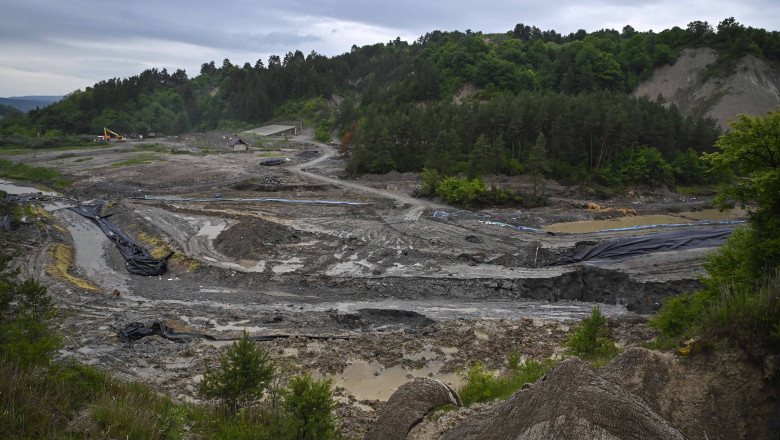 Inundatii puternice la Salina Praid. Debitul paraului din zona a crescut de peste o suta de ori. Activitatile in zona salinei, sistate  Imagine