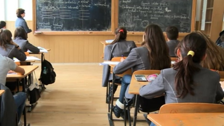 Invatamant gratuit, dar cu bani de acasa. Cum este gestionat fondul scolii in alte tari Imagine