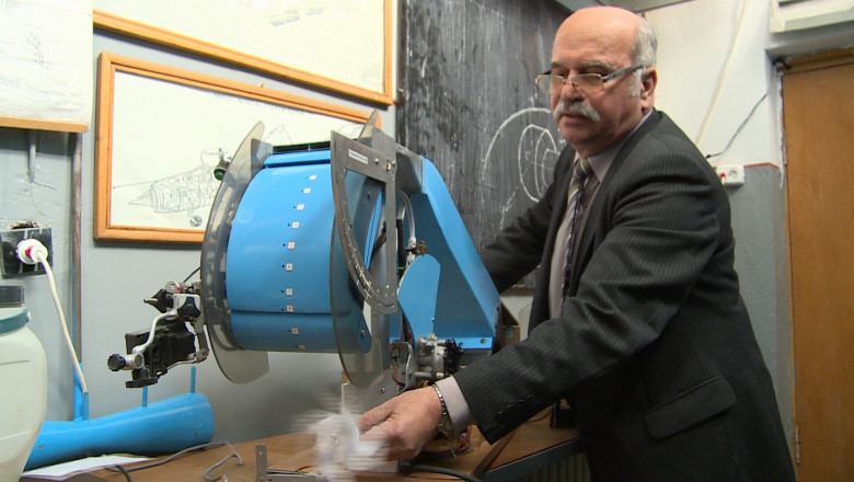 Inventia unui profesor din Craiova, solutie de deszapezire in oras Imagine