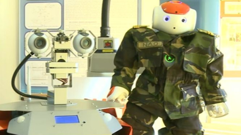 Inventie romaneasca: robotii care salveaza vieti in zonele de conflict Imagine