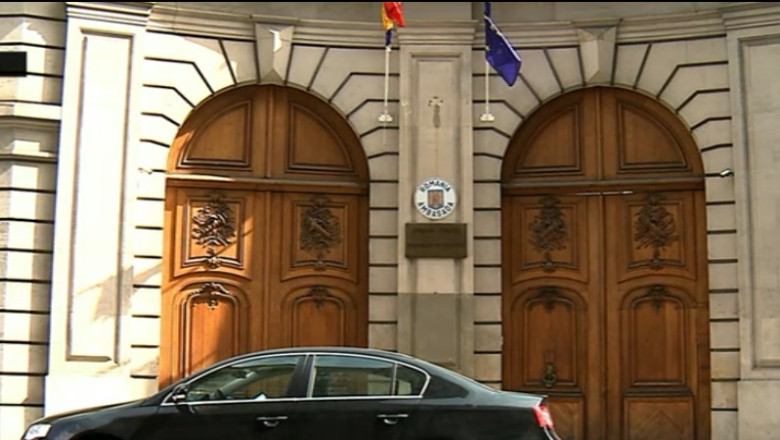 Invitatii cu scandal la Paris. Documentele aveau atasate adnotari jignitoare Imagine