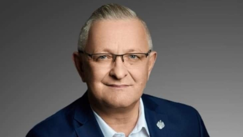 Ioan Chirtes: SRI chiar din 7 octombrie a intarit paza pe aeroporturi, in jurul sinagogilor, a ambasadei Israelului Imagine