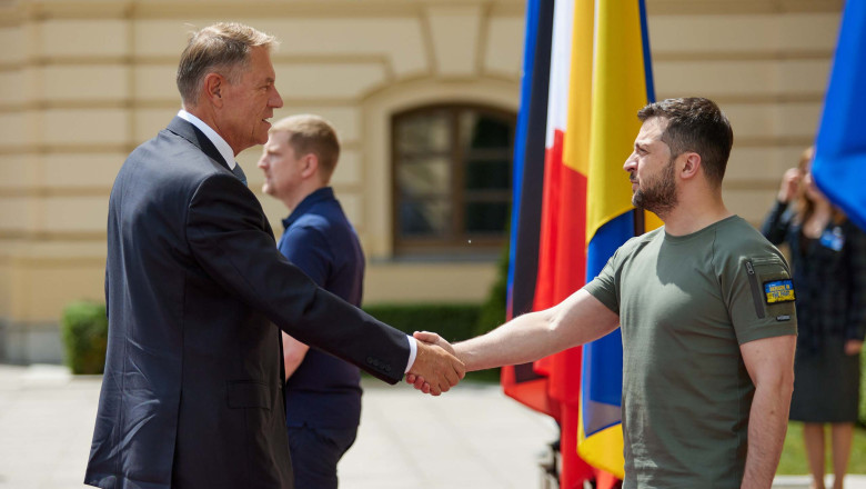 Iohannis a discutat cu Zelenski despre cum sa scoata cerealele prin Romania Imagine