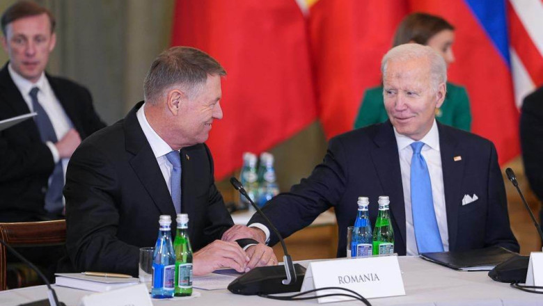 Iohannis, la Varsovia, la intalnirea cu Biden si liderii B9: „NATO este puternica si dovedeste un angajament clar fata de Ucraina” Imagine