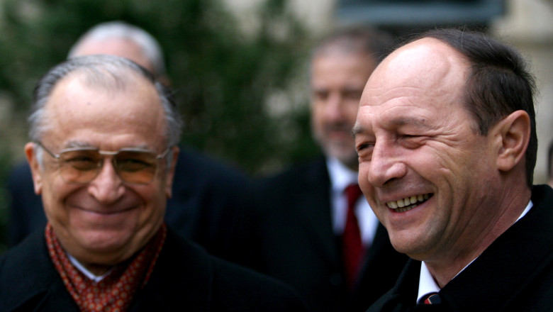 Ion Iliescu: Traian Basescu are maiestria jocului de picioare Imagine