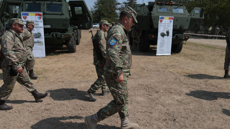 Ionut Mosteanu anunta serviciul militar voluntar de 4 luni. „Degeaba ne inzestram, daca in 10-15 ani nu are cine sa apese pe buton” Imagine