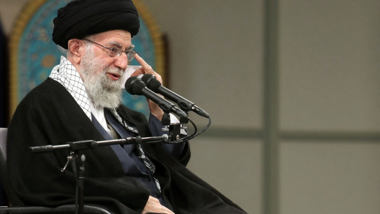 Iranul a mai condamnat la moarte trei protestatari in ciuda criticilor internationale Imagine