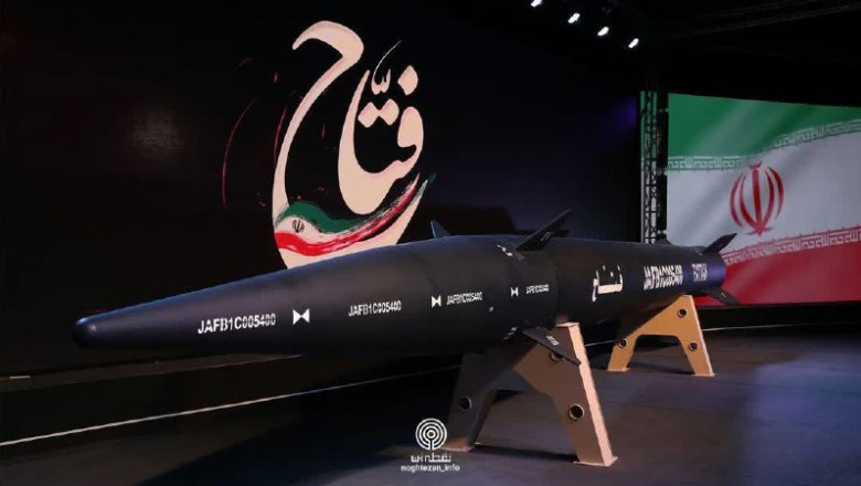 Iranul si-a prezentat racheta hipersonica "Cuceritorul". Aceasta ar atinge o viteza de 15 ori mai mare decat cea a sunetului Imagine