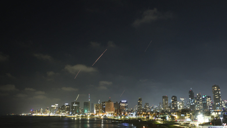 Israelul a fost atacat cu 100 de rachete. 40 de raniti. Iranul: „Va vom lovi in forta”. Acuzatii reciproce la ONU Imagine