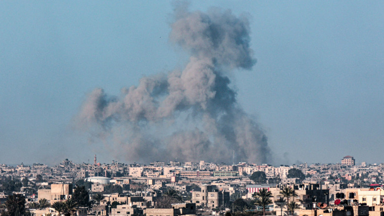 Israelul si-a intensificat ofensiva in Khan Yunis. Armata anunta ca a distrus o „infrastuctura terorista” in nordul Fasiei Gaza Imagine