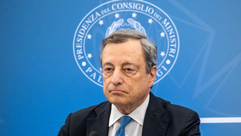 Italia ar putea provoca o prabusire a zonei euro, iar „Super Mario” pare sa fi ramas fara solutii (analiza Reuters) Imagine