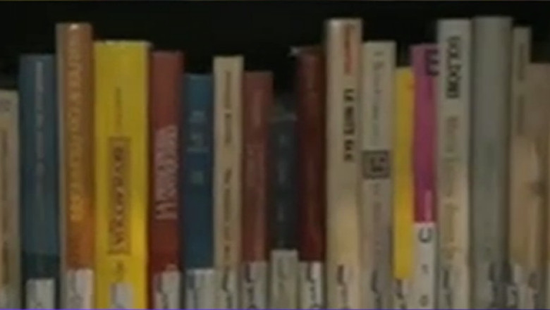 Italia. Pedepse reduse cu trei zile pentru fiecare carte citita de detinuti Imagine