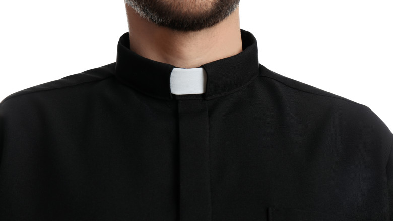 Italia publica un prim raport despre agresiunile sexuale comise de preoti: „E primul pas care va face din Biserica un loc sigur” Imagine