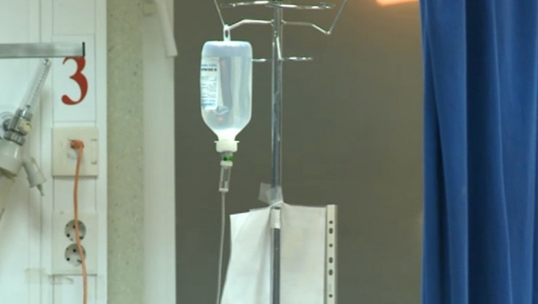 Iubitul „Doamnei cu coasa” de la spitalul Pantelimon a fost gasit lesinat intr-o toaleta publica. Surse: si-a injectat anestezic Imagine