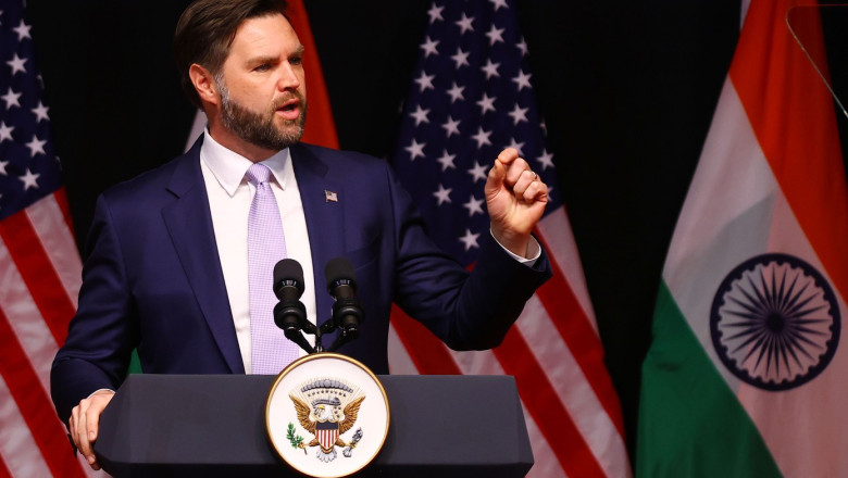 J.D. Vance preseaza Ucraina si Rusia sa accepte oferta de pace a lui Donald Trump: „E timpul sa spuna da” Imagine