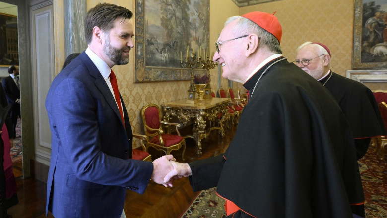 J.D. Vance s-a intalnit cu secretarul de stat al Vaticanului. O intrevedere cu papa Francisc lipseste din programul oficial Imagine