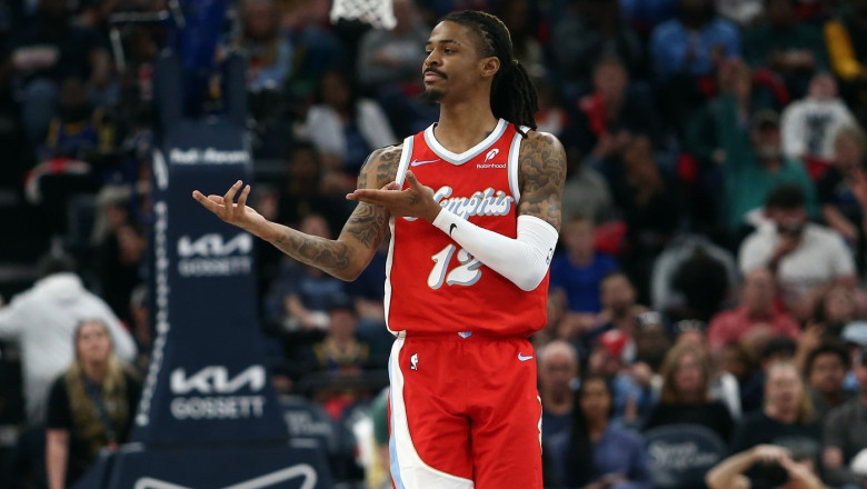 Ja Morant, amendat cu 75.000 de dolari pentru gesturi care imitau o arma, ignorand avertismentul NBA: „Nu-mi mai pasa” Imagine