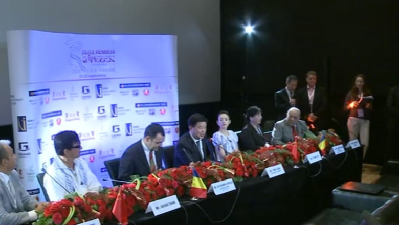 Jackie Chan a venit in Romania. Si-a lansat cea mai noua pelicula la Zilele Filmului Chinezesc Imagine