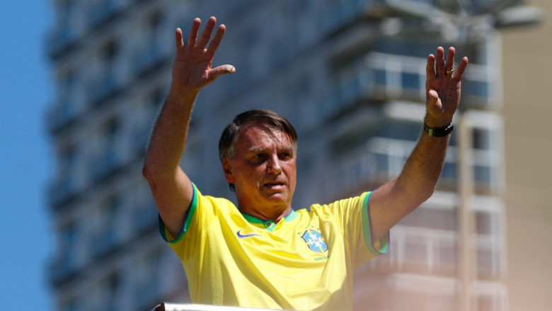 Jair Bolsonaro a fost internat in spital dupa ce a fost depistat cu erizipel Imagine