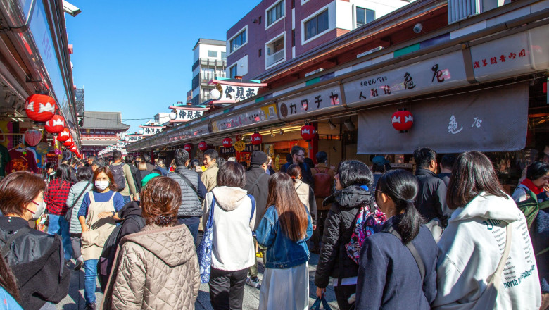 Japonia vrea sa mareasca taxele de viza pentru turistii straini, considerate prea mici fata de SUA si Europa Imagine