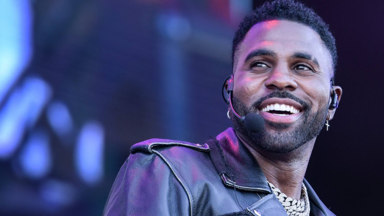 Jason Derulo este dat in judecata pentru hartuire sexuala, de o cantareata care semnase cu casa lui de discuri Imagine