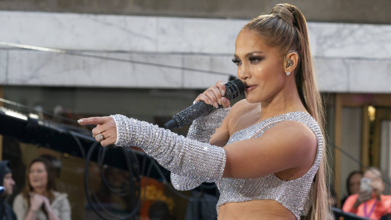 Jennifer Lopez a ajuns la Bucuresti. Artista va sustine un concert in aceasta seara in Piata Constitutiei Imagine