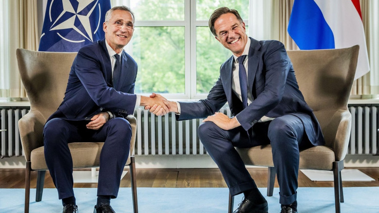 Jens Stoltenberg il sustine pe Mark Rutte la sefia NATO Imagine