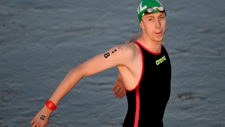 JO 2024. Un sportiv irlandez a ratat ceremonia de inchidere, dupa ce a fost spitalizat de urgenta. Cu doua zile inainte inotase in Sena Imagine