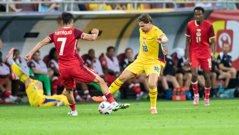 Joc dezastruos al Romaniei in meciul amical cu Canada, pe Arena Nationala. Cea mai dura infrangere din mandatul lui Lucescu Imagine