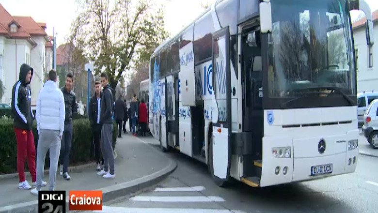 Jucatorii de la FCU pregatesc derby-ul cu CS, la Severin Imagine