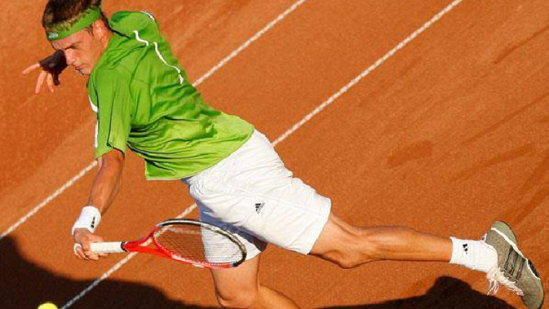 Jucatorul de tenis Petru-Alexandru Luncanu, suspendat 5 ani pentru meciuri trucate. Sportivul a refuzat verificarea telefonului mobil Imagine