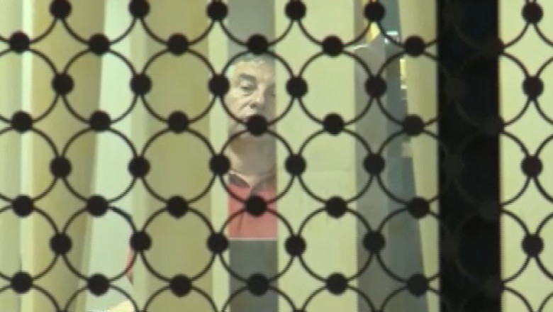 Judecat in libertate pentru mita Imagine