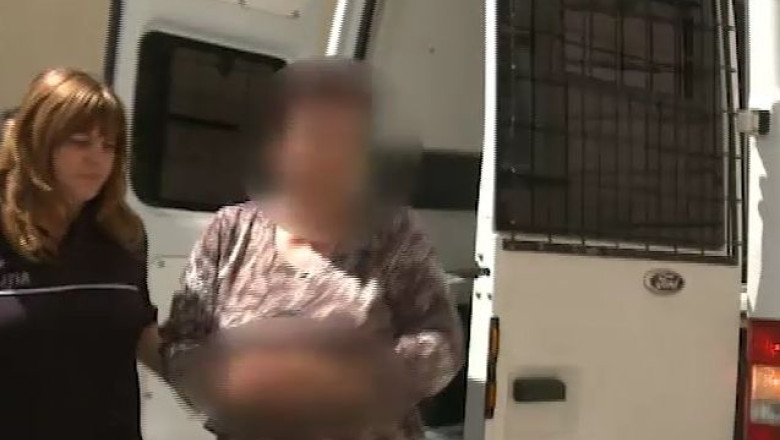 Judecatoarea prinsa in flagrant ca lua mita a fost condamnata la inchisoare Imagine