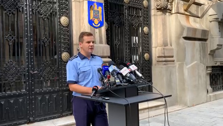 Jumatate din materialele din camera de probe a Politiei Capitalei, cuprinsa de incendiu, au fost distruse. Nu sunt afectate dosare Imagine