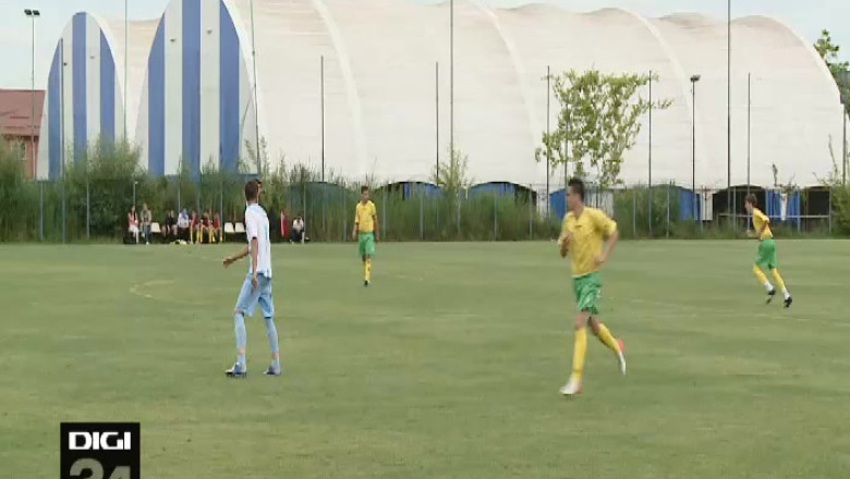 Juniorii promit sa aduca trofeul la Craiova Imagine