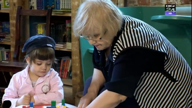 JURNAL PENTRU COPII. Bunici celebri. Rodica Mandache se simte implinita langa nepotica ei Imagine