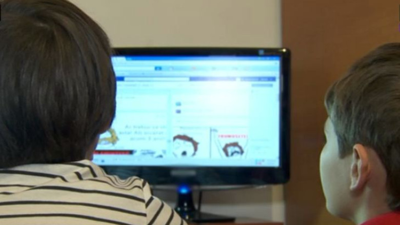 JURNAL PENTRU COPII. Cum ii protejam pe cei mici de riscurile de pe internet Imagine