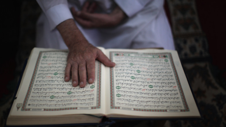 Jurnalist arab din Bucuresti: Nu caricaturizam alti profeti. Religia, un subiect sensibil, folosita de multe ori pentru manipularea maselor Imagine