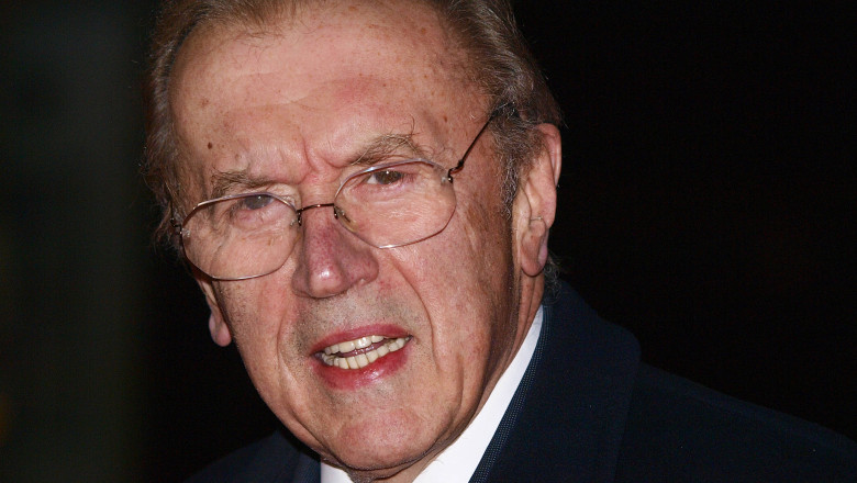 Jurnalistul britanic David Frost, celebru pentru interviurile sale cu Richard Nixon, a murit la 74 de ani Imagine