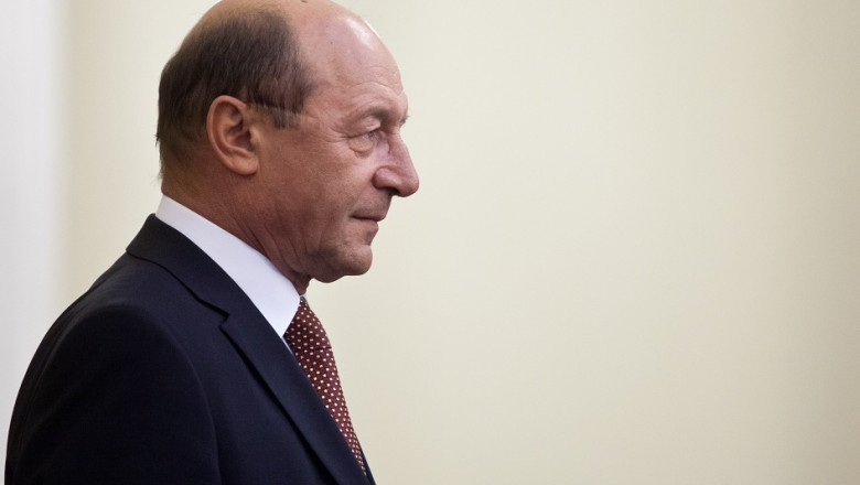 JURNALUL DE SEARA. De ce invoca T. Basescu monarhia. Politolog: Cauta platforma pentru Miscarea Populara Imagine