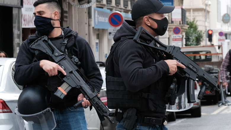 Justitia franceza si dezbaterea despre ce fapte sunt considerate terorism. O crima inspirata de extrema dreapta pare sa incline balanta Imagine