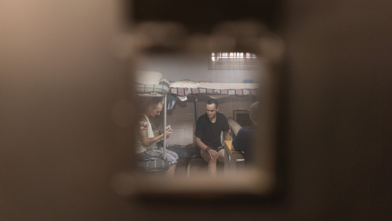 Justitie in Rusia: in asteptarea procesului, inculpatii sunt indemnati sa plece la razboi, ca sa scape de judecata si pedeapsa Imagine