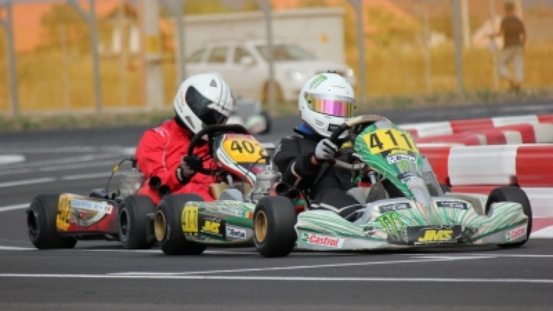 Karting spectacol. Premiera: o etapa a Campionatului National se desfasoara la Constanta Imagine