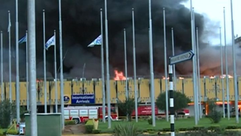 KENYA. Aeroportul din Nairobi, partial distrus de un incendiu puternic Imagine