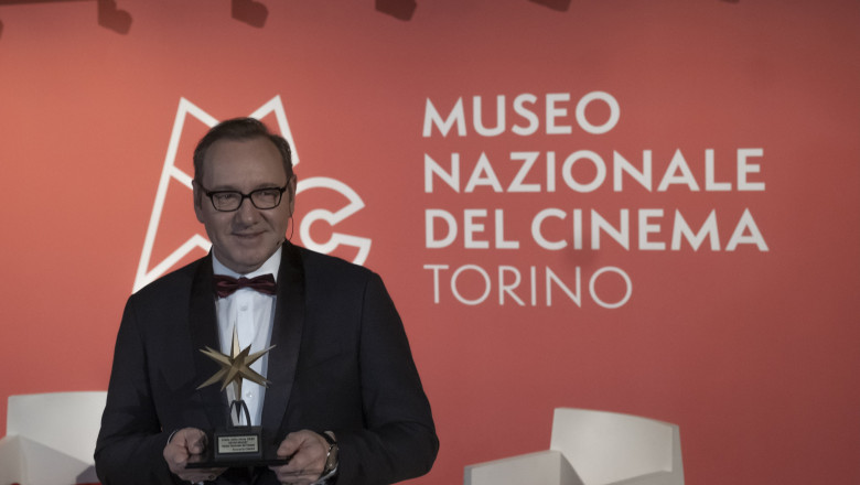 Kevin Spacey, acuzat de mai multe ori de agresiune sexuala, a primit un prestigios premiu european in Italia Imagine
