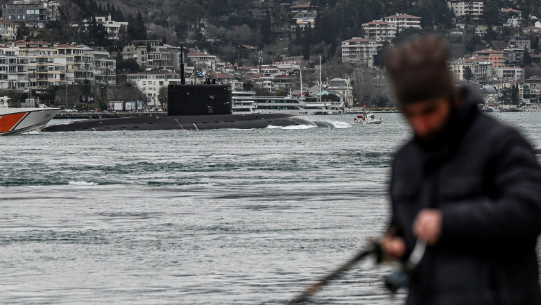Kievul anunta scufundarea unui submarin rusesc in portul Sevastopol. „Pestii din Marea Neagra se vor bucura de noua lor casa” Imagine