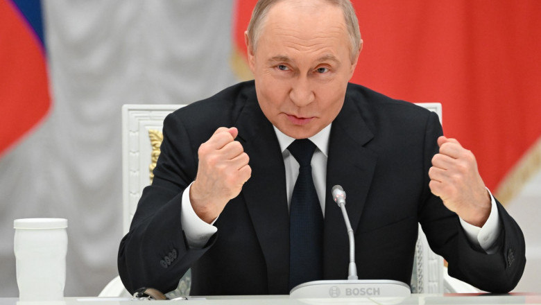 Kievul neaga afirmatia Rusiei conform careia o drona ucraineana ar fi atacat elicopterul lui Putin. Cum s-ar fi intamplat evenimentul Imagine