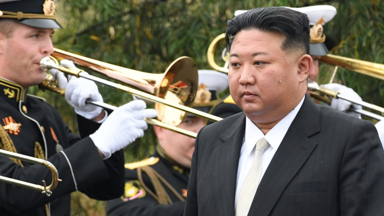 Kim Jong-un a ordonat „accelerarea pregatirilor de razboi” in Coreea de Nord din cauza „situatiei politice si militare grave” Imagine