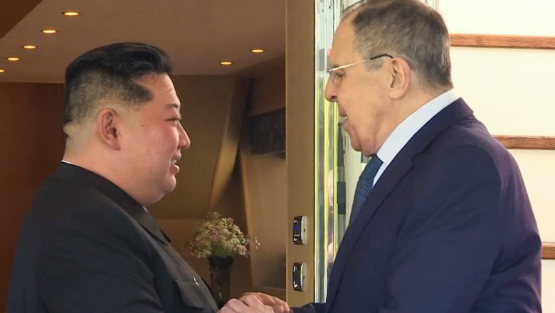 Kim Jong Un e „sigur” de victoria Rusiei in Ucraina. Ce i-a promis lui Serghei Lavrov, in timpul vizitei sale in Coreea de Nord Imagine